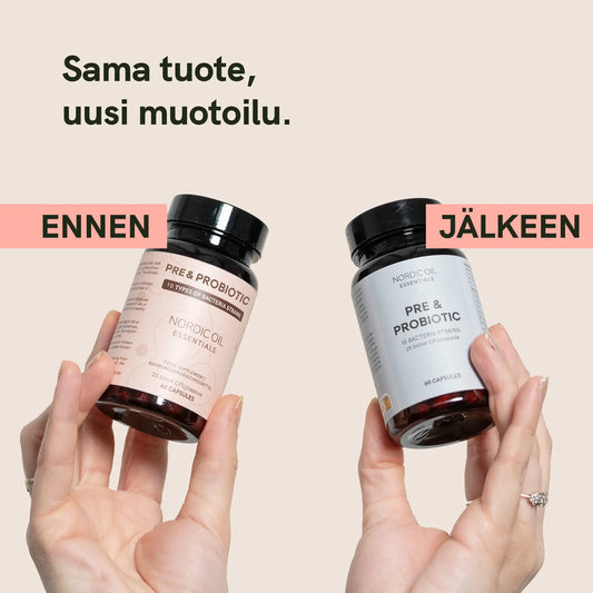 Kaksi Nordic Oil Essentials -kapselipurkkia käsissä, vasemmalla 'ennen' ja oikealla 'jälkeen' uudistetulla ulkoasulla.