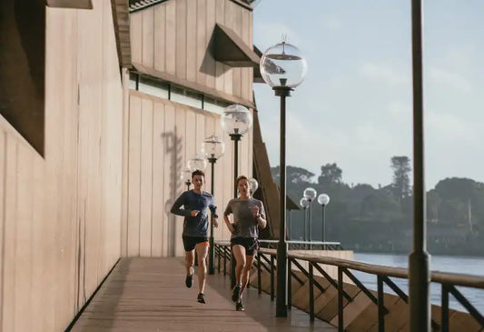 CBD:n hyödyt juoksijoille ja hölkkääjille: kivunlievitys, palautuminen, stressinhallinta, unenlaatu ja dopingtestit